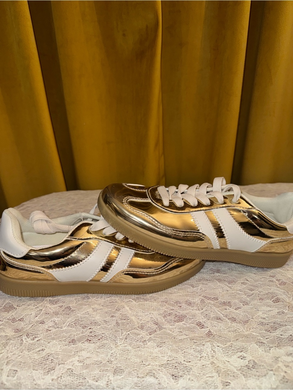 ⭐️ New Madden Girl Metallic Gold Lace-Up Sneakers with White Accents